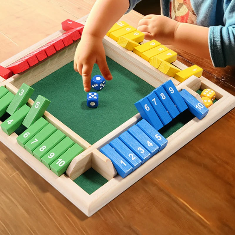 Klassiskt tärningsspel – Stäng Lådorna (4 spelare)