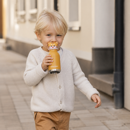 Söt Isolerad Dryckeskopp i Rostfritt Stål med Tecknat Djurmotiv och Sugrör – 480 ml